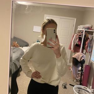 white kendall & kylie sweater
